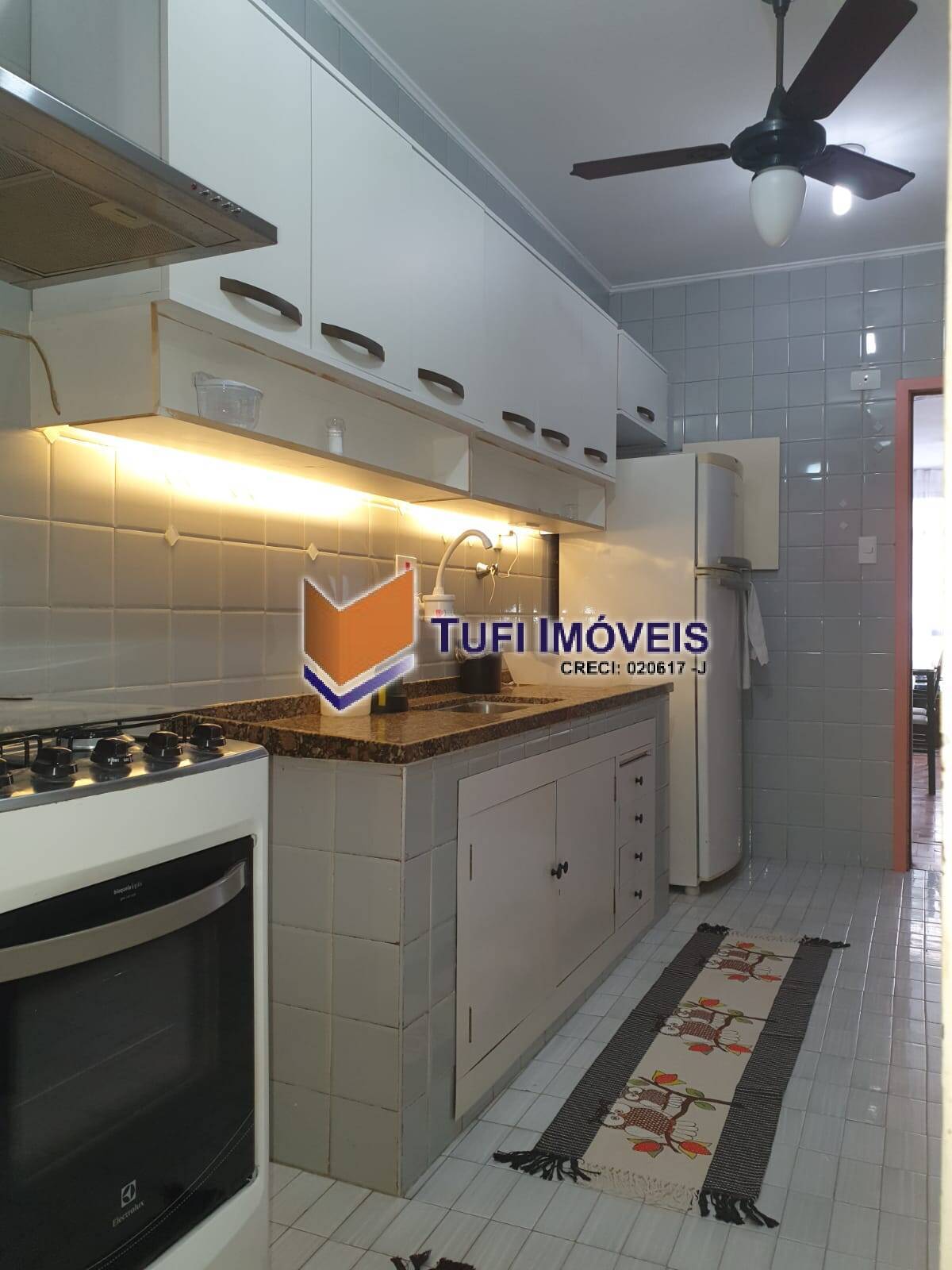 Apartamento para alugar com 2 quartos, 83m² - Foto 13