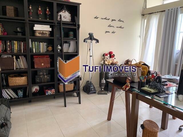 Apartamento à venda com 3 quartos, 156m² - Foto 2