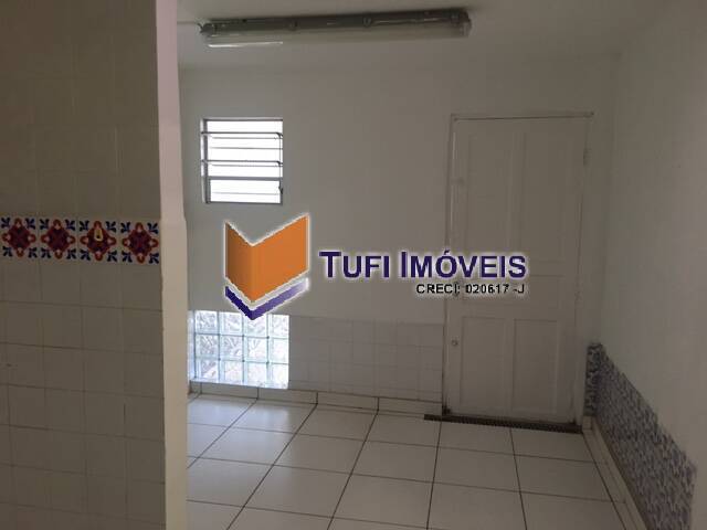 Casa para alugar com 3 quartos, 120m² - Foto 16