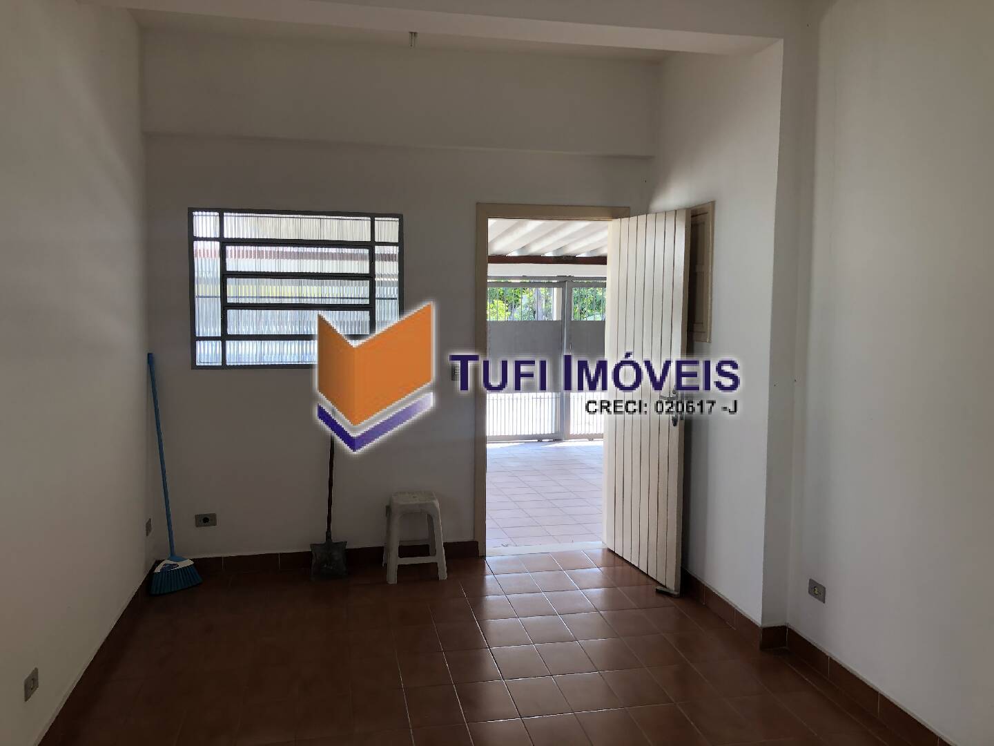 Casa à venda com 2 quartos, 150m² - Foto 16