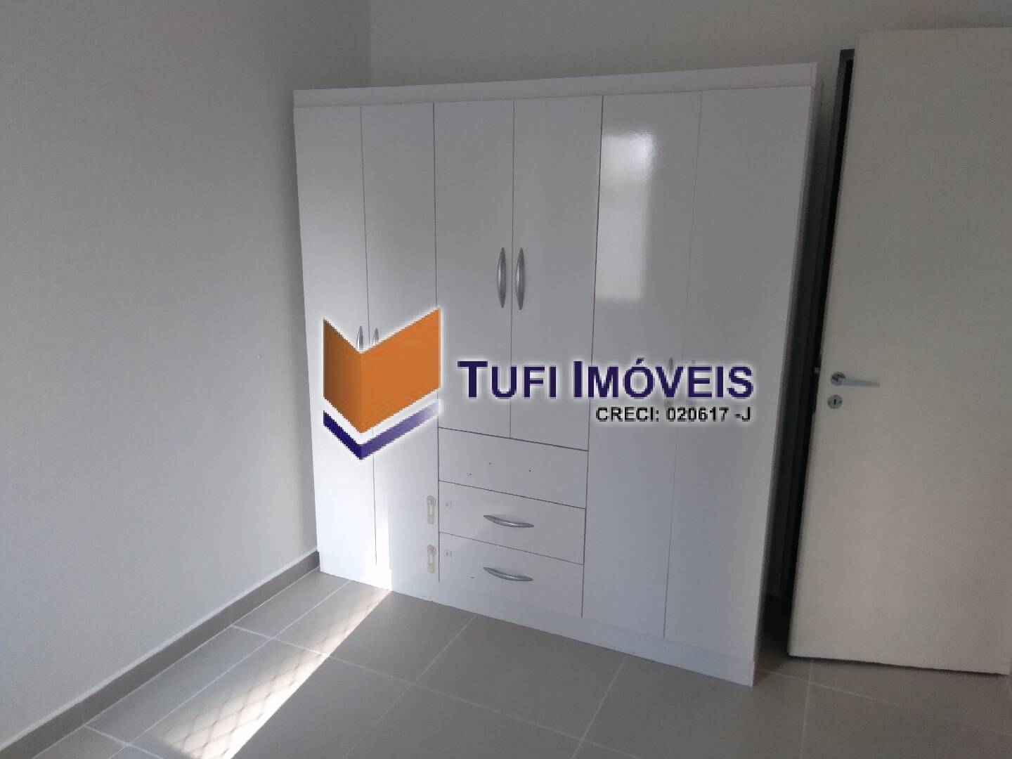 Apartamento à venda com 1 quarto, 45m² - Foto 12