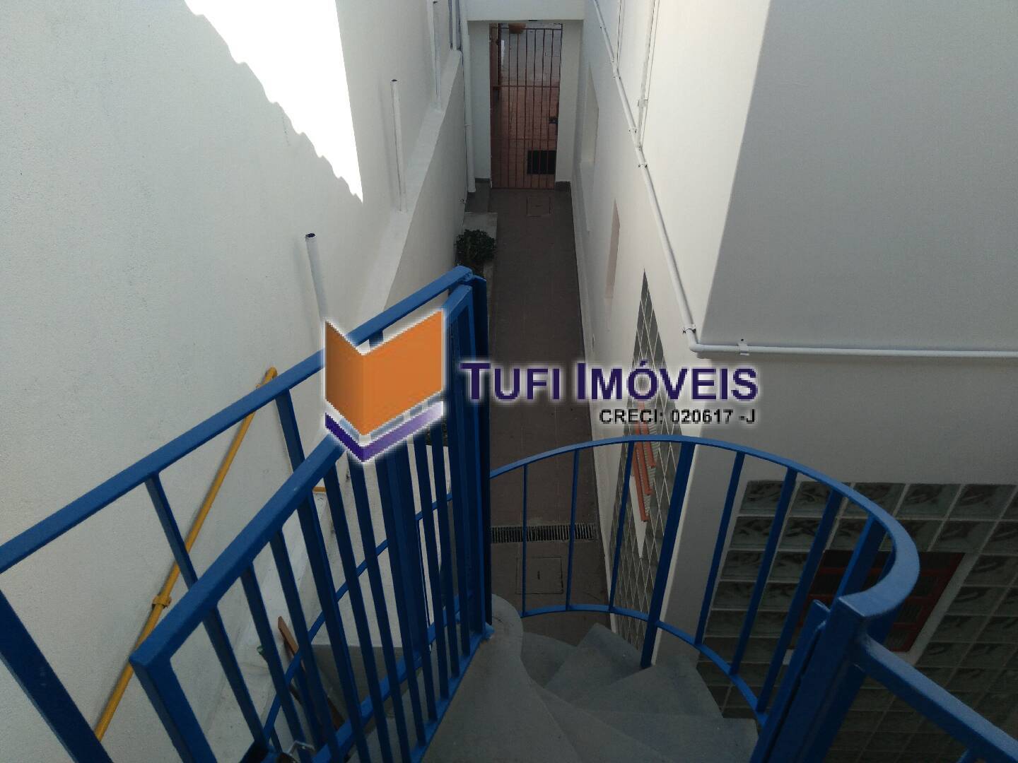 Casa para alugar com 2 quartos, 180m² - Foto 8