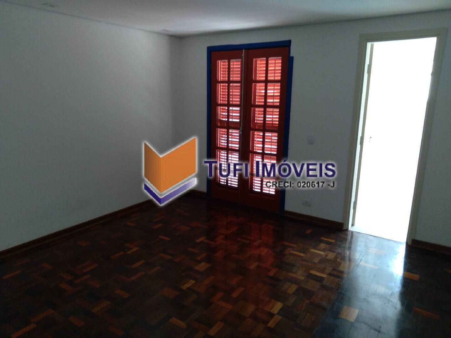 Casa para alugar com 2 quartos, 180m² - Foto 12