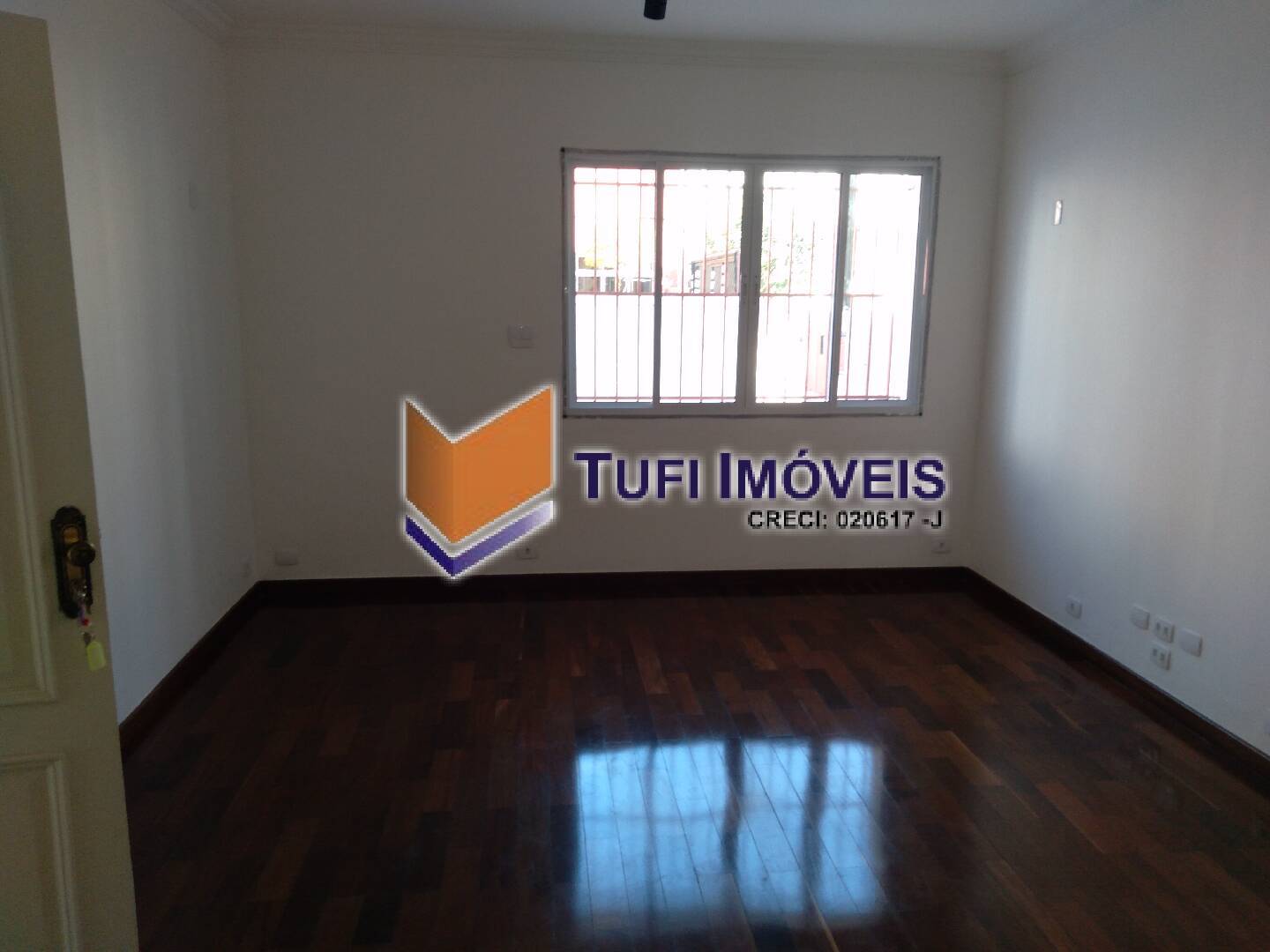 Casa para alugar com 2 quartos, 180m² - Foto 7