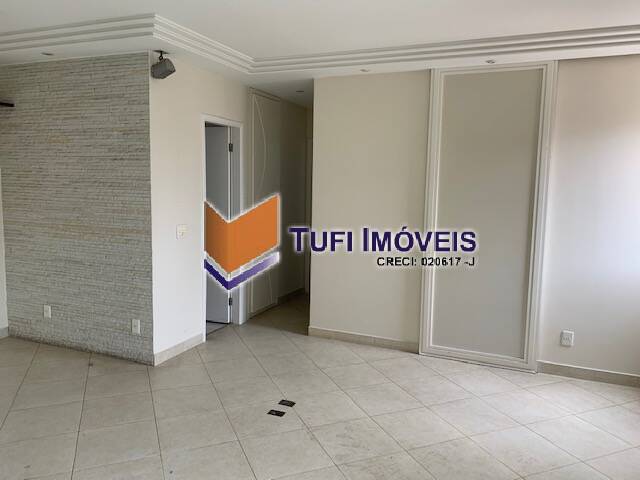 Apartamento à venda com 2 quartos, 81m² - Foto 4