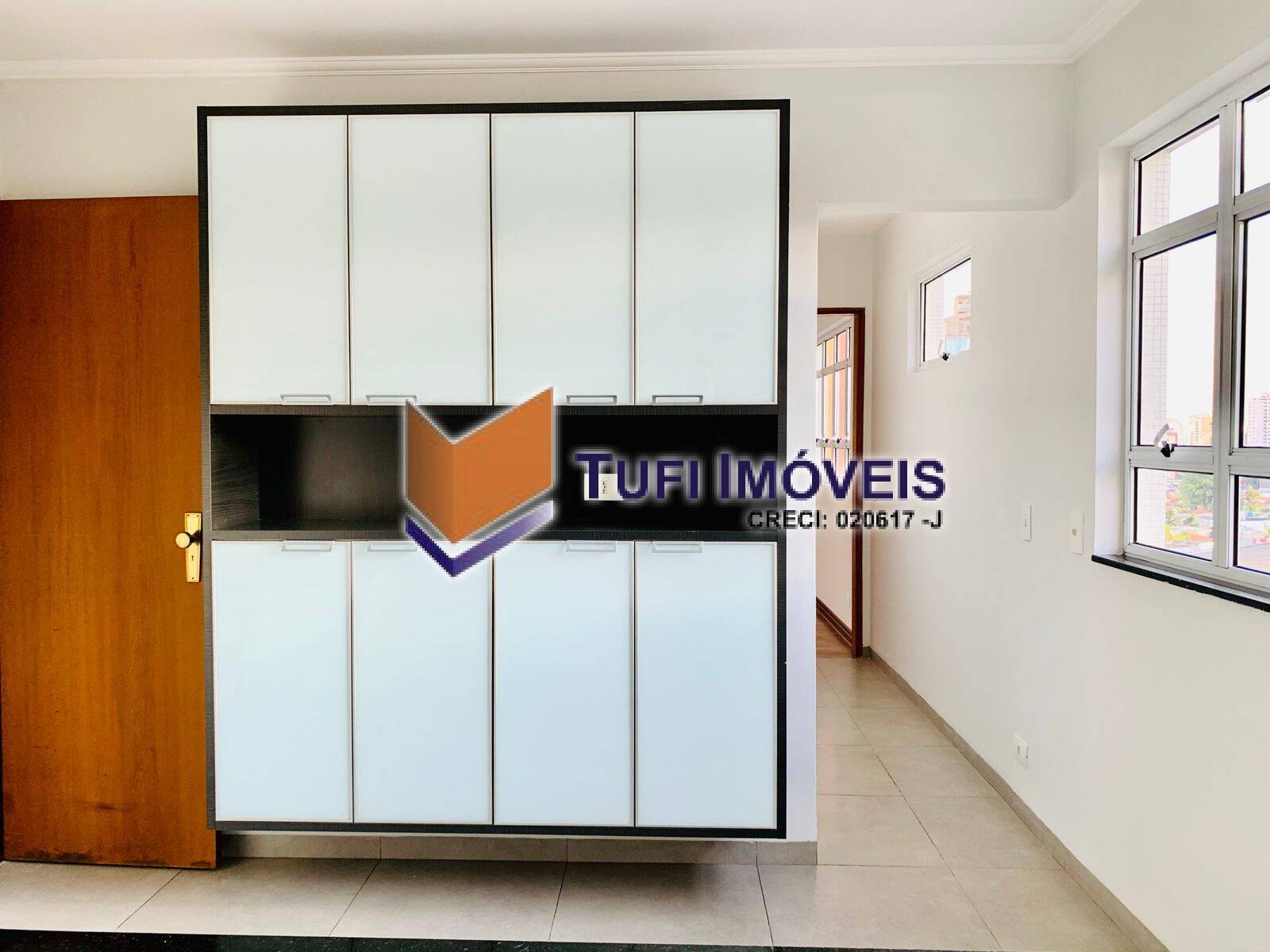 Apartamento à venda com 3 quartos, 186m² - Foto 17