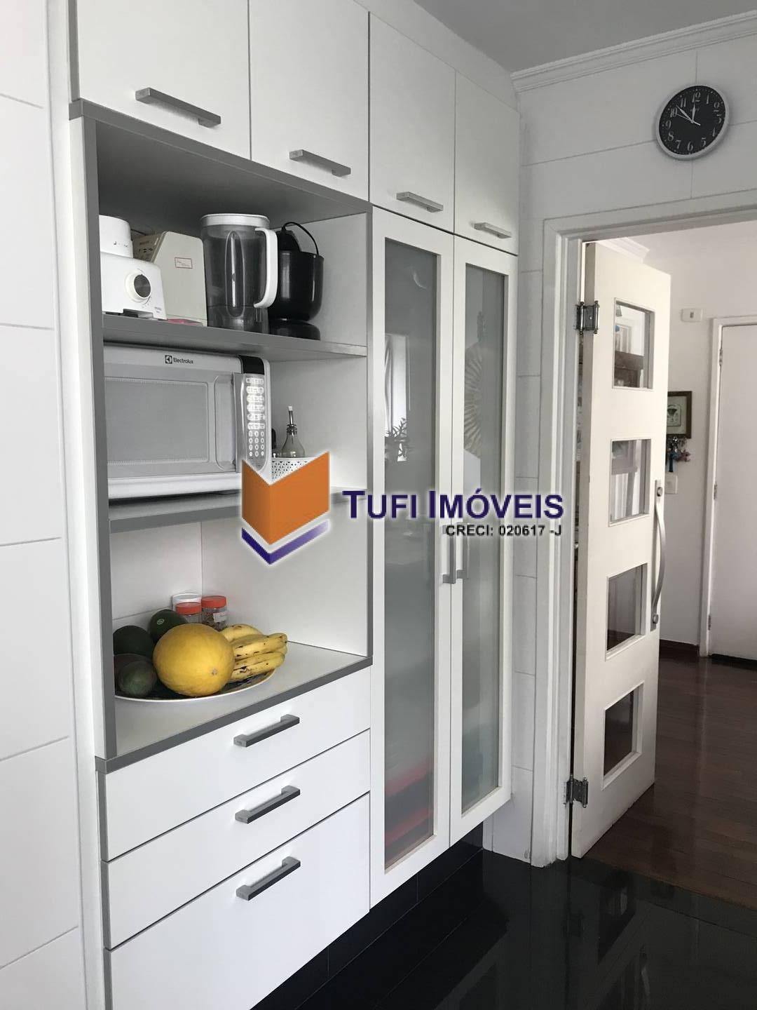 Apartamento à venda com 3 quartos, 220m² - Foto 8