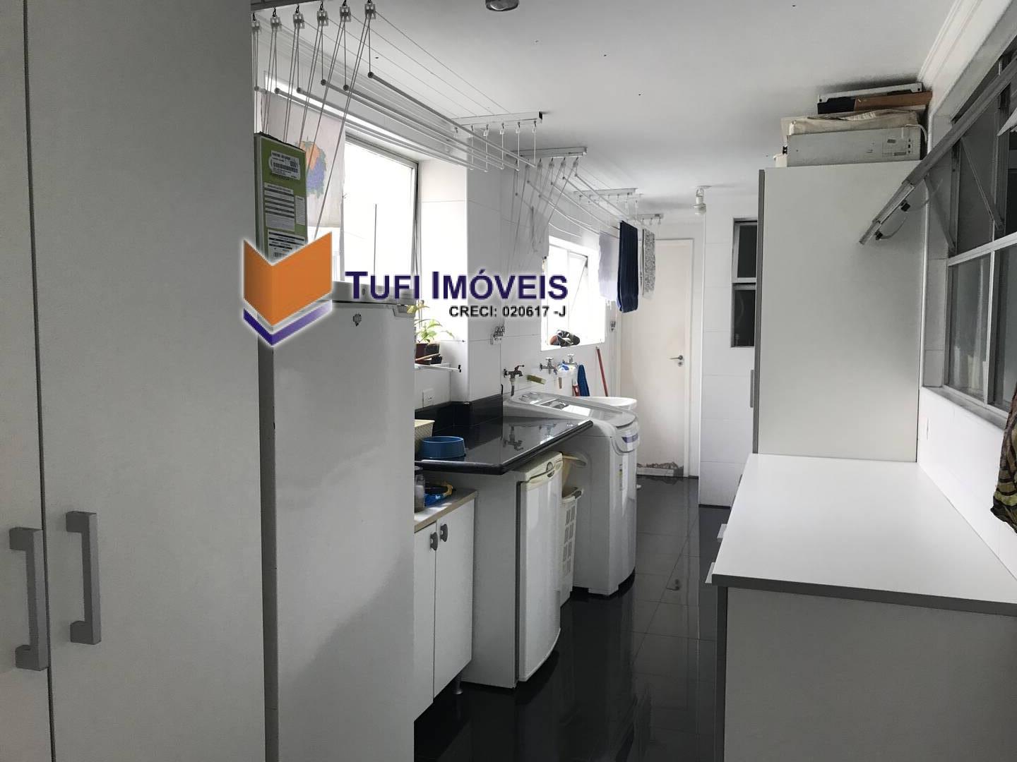 Apartamento à venda com 3 quartos, 220m² - Foto 10