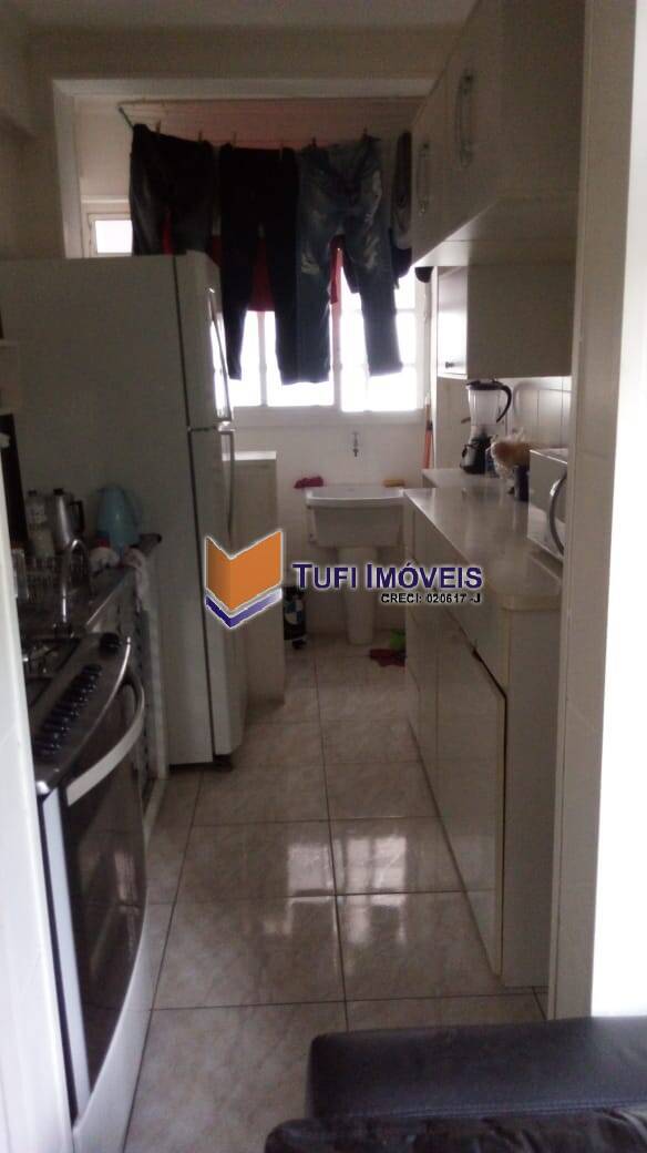 Apartamento à venda com 2 quartos, 58m² - Foto 2