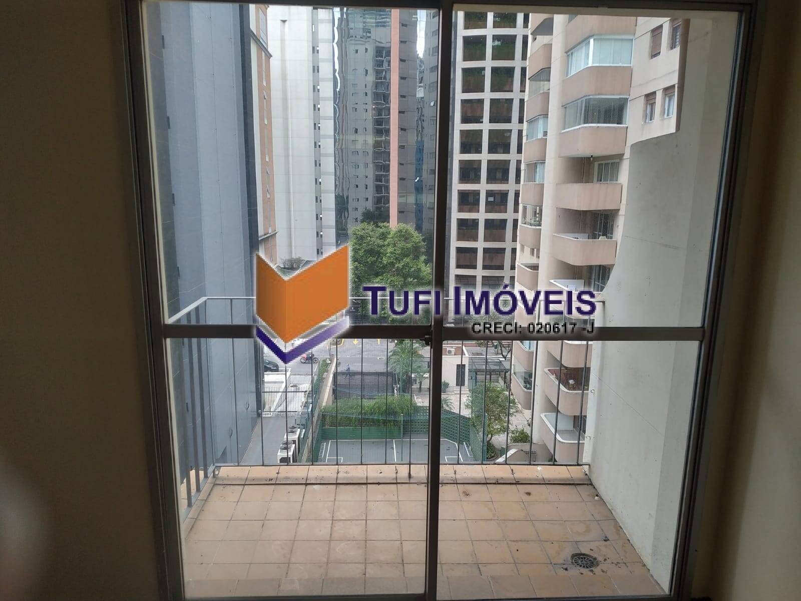 Apartamento à venda com 2 quartos, 65m² - Foto 2