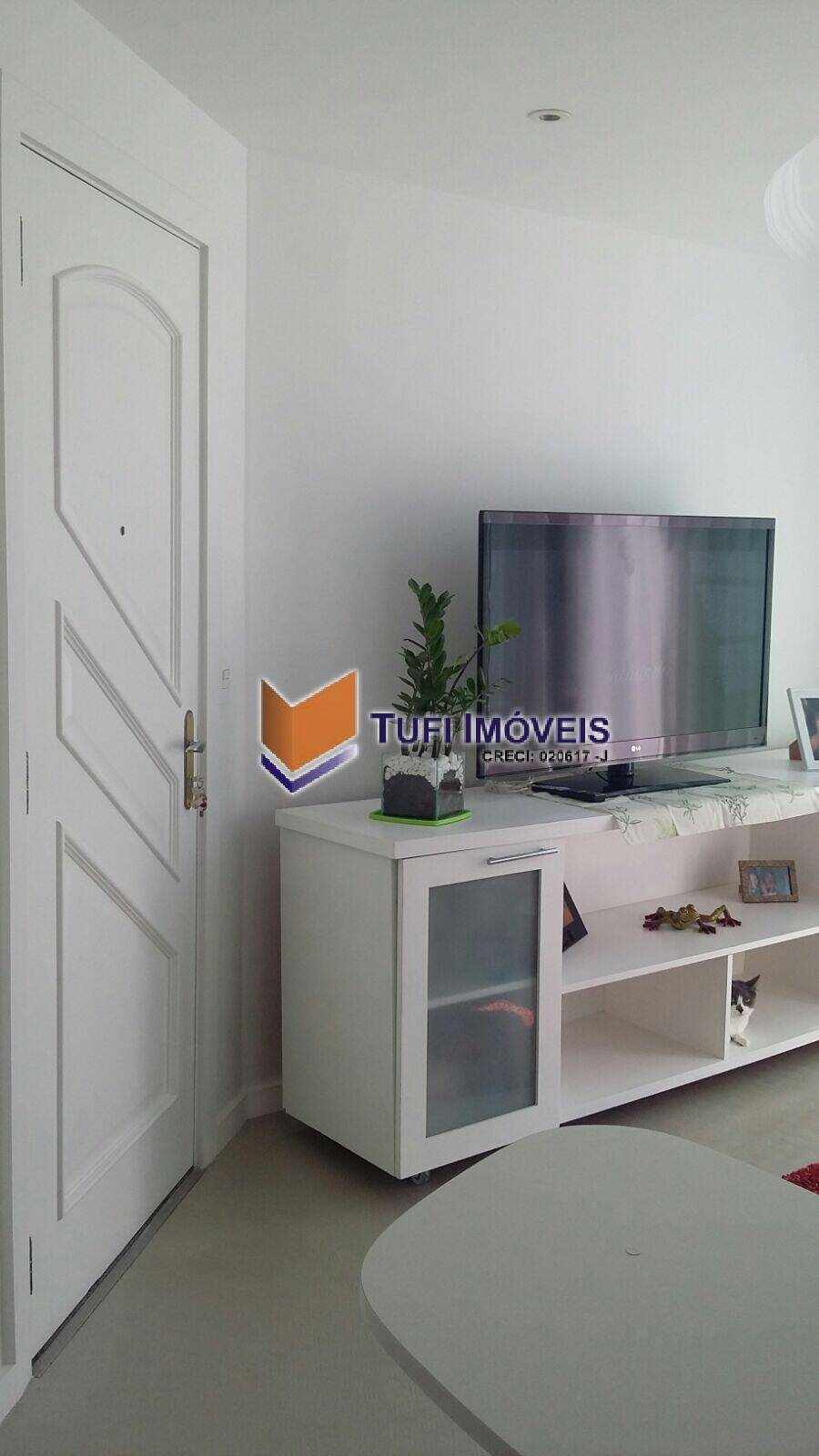 Apartamento à venda com 1 quarto, 40m² - Foto 2