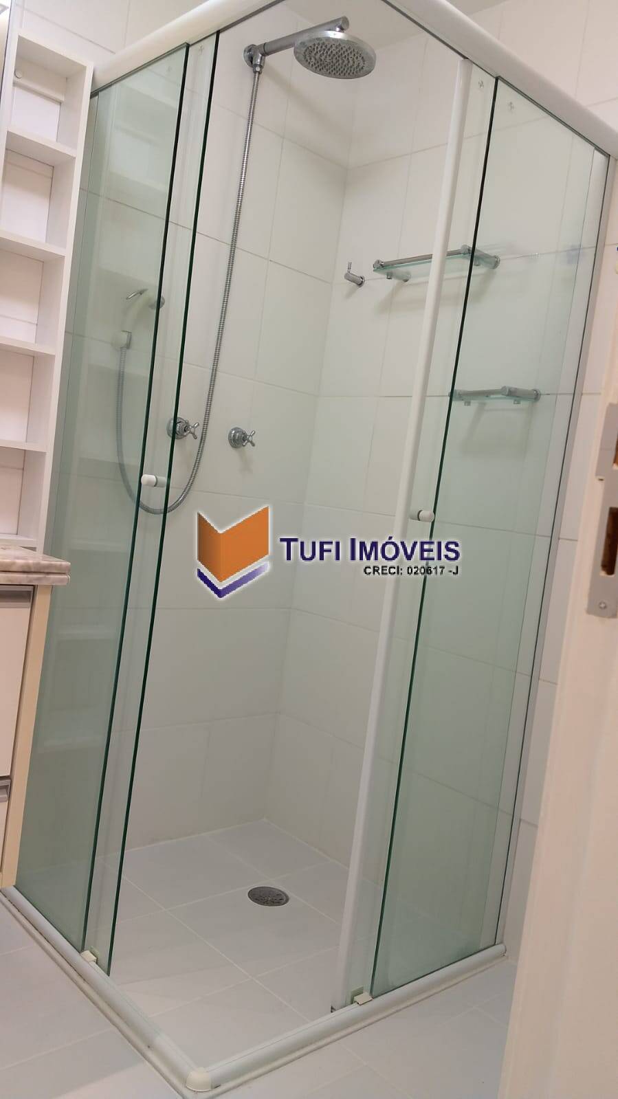 Apartamento à venda com 2 quartos, 68m² - Foto 22