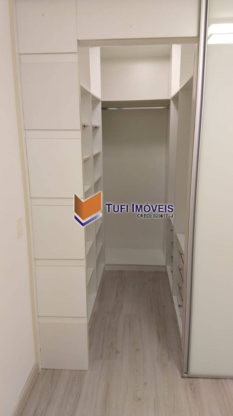 Apartamento à venda com 2 quartos, 68m² - Foto 31