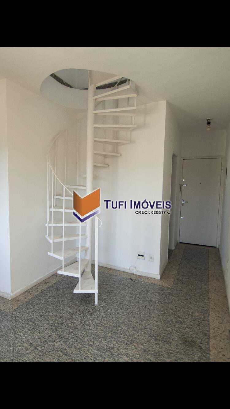 Apartamento à venda com 3 quartos, 107m² - Foto 1