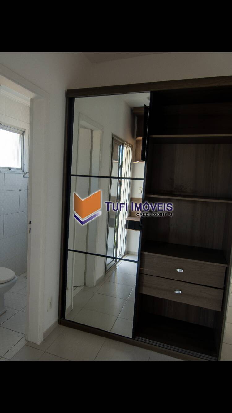 Apartamento à venda com 3 quartos, 107m² - Foto 3