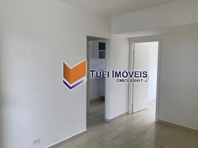 Apartamento para alugar com 1 quarto, 45m² - Foto 3