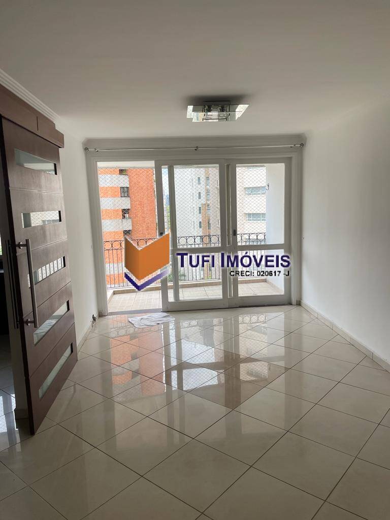 Apartamento à venda com 3 quartos, 107m² - Foto 1