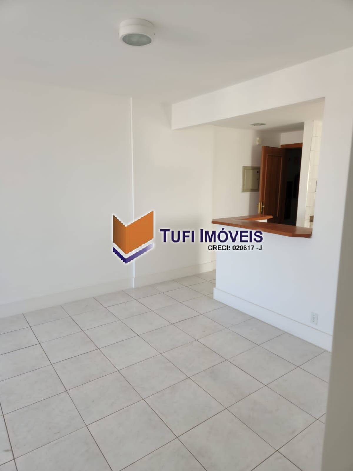 Apartamento à venda com 2 quartos, 70m² - Foto 2