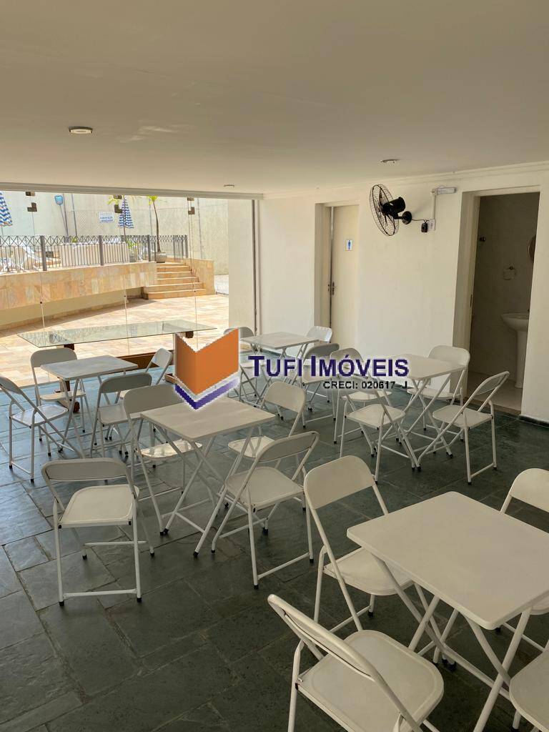 Apartamento à venda com 2 quartos, 70m² - Foto 27