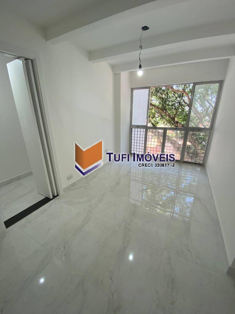 Apartamento à venda com 2 quartos, 70m² - Foto 4