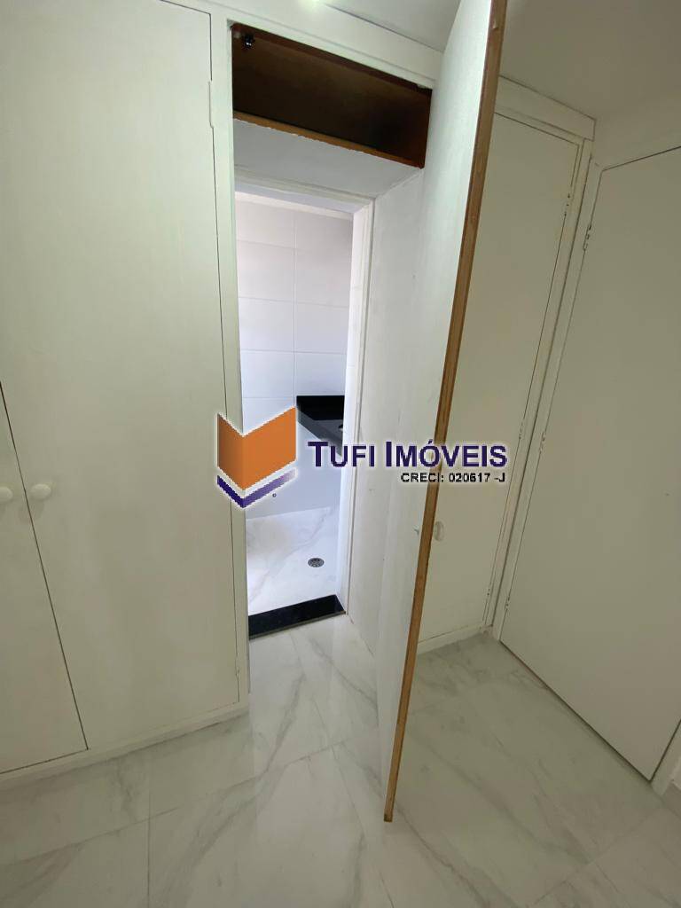 Apartamento à venda com 2 quartos, 70m² - Foto 18