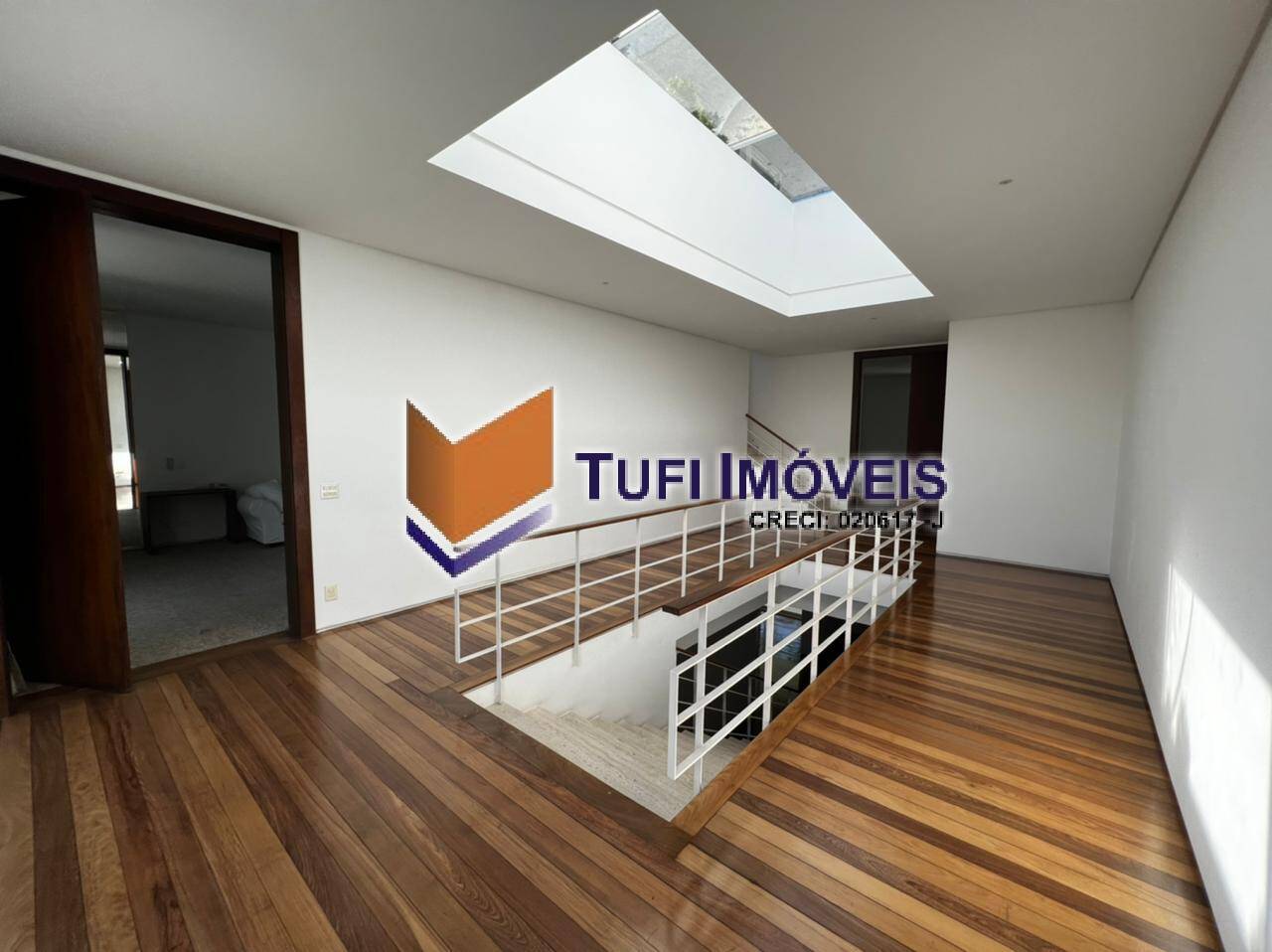 Casa para alugar com 3 quartos, 850m² - Foto 14