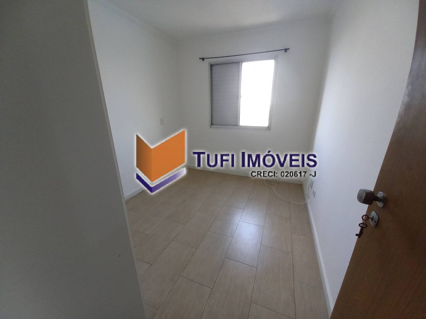 Apartamento para alugar com 2 quartos, 72m² - Foto 13