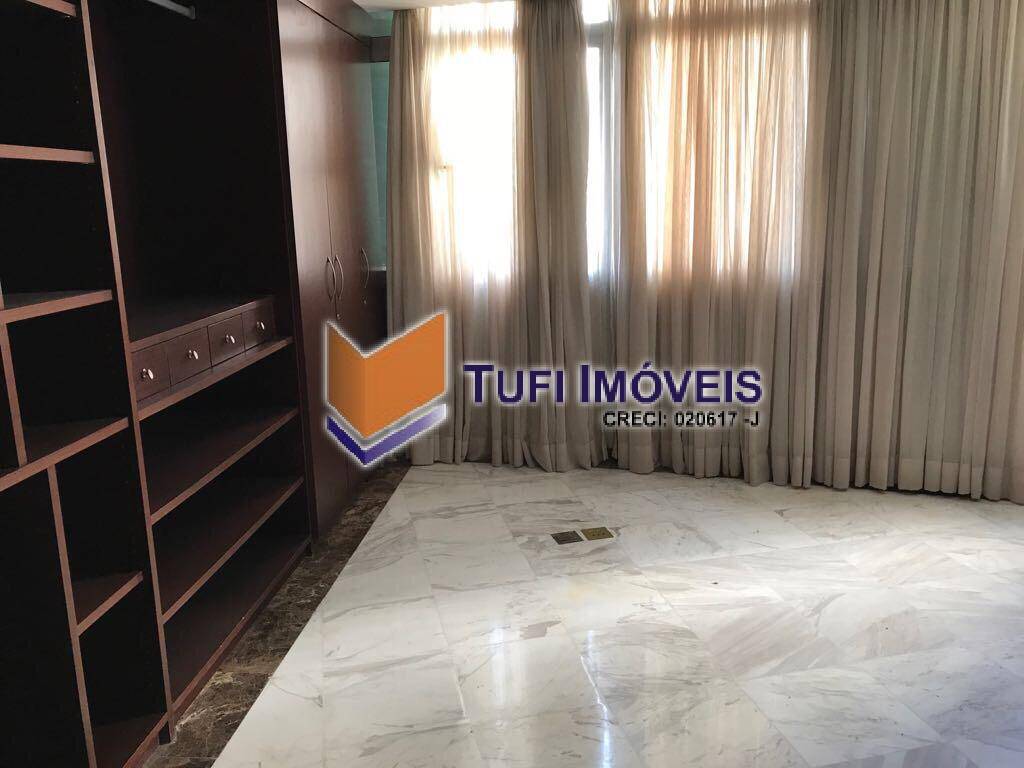 Apartamento para alugar com 2 quartos, 188m² - Foto 11