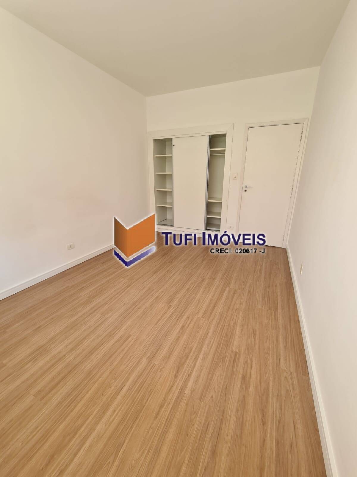 Apartamento à venda com 3 quartos, 127m² - Foto 13