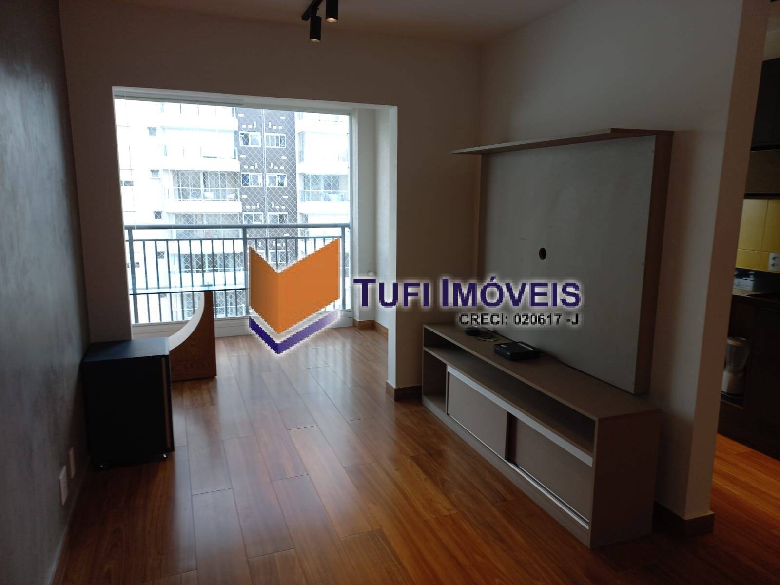 Apartamento à venda com 2 quartos, 60m² - Foto 1