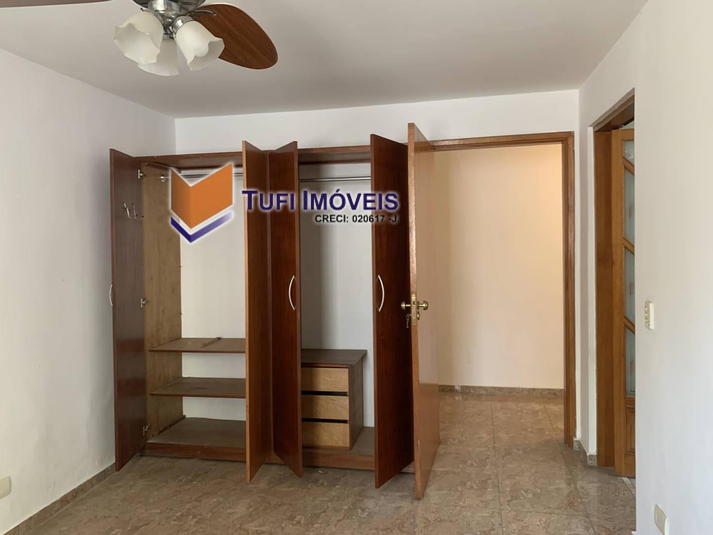 Casa à venda com 4 quartos, 350m² - Foto 12