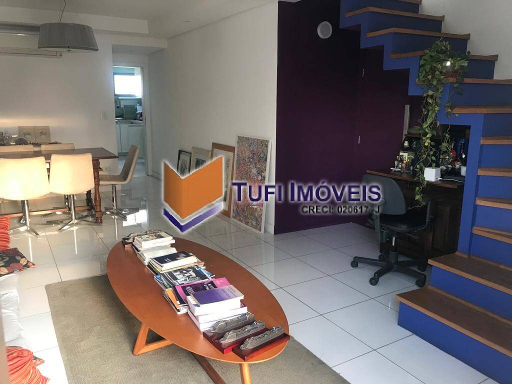 Apartamento à venda com 3 quartos, 230m² - Foto 1