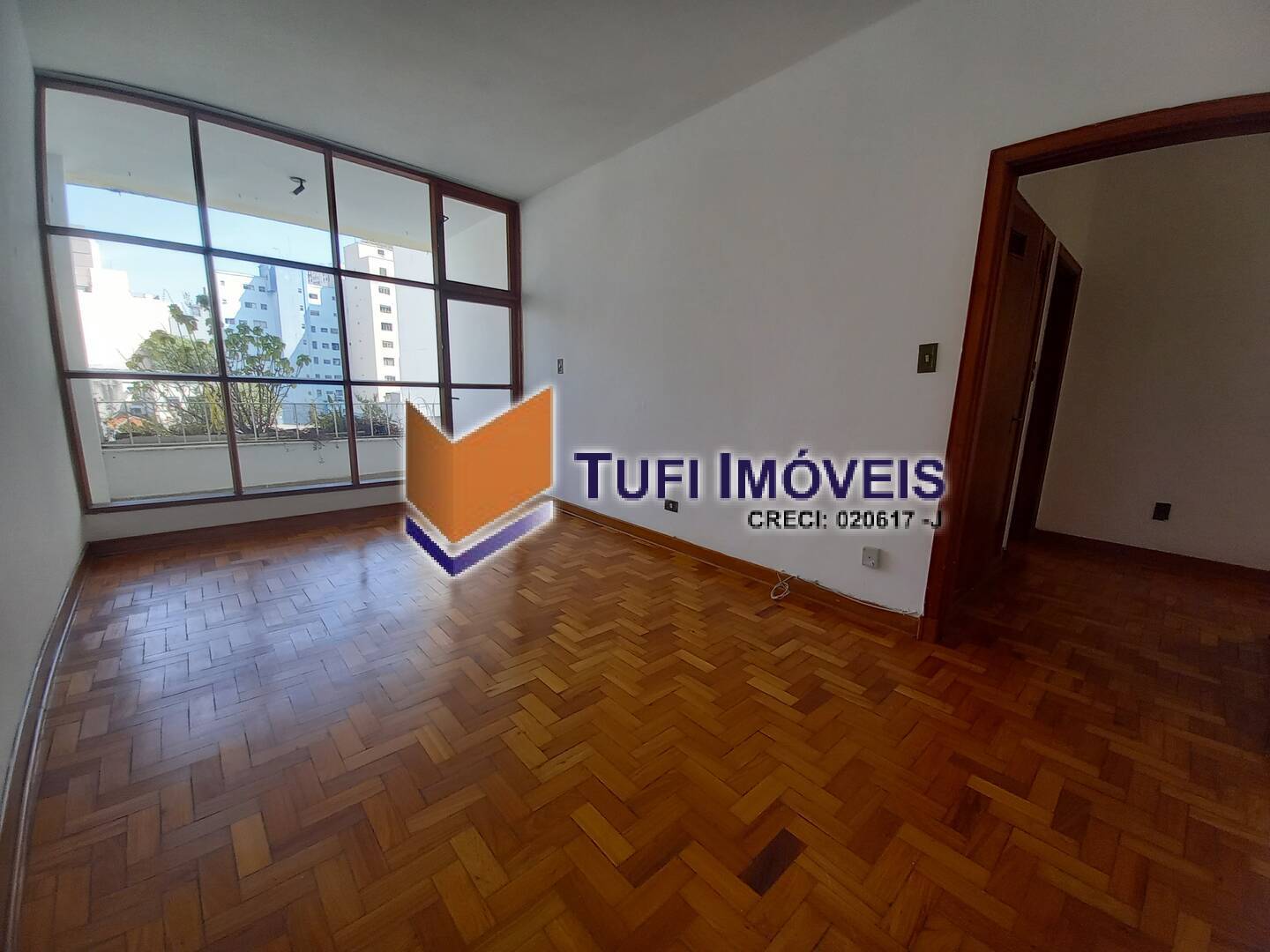 Apartamento à venda com 2 quartos, 115m² - Foto 1