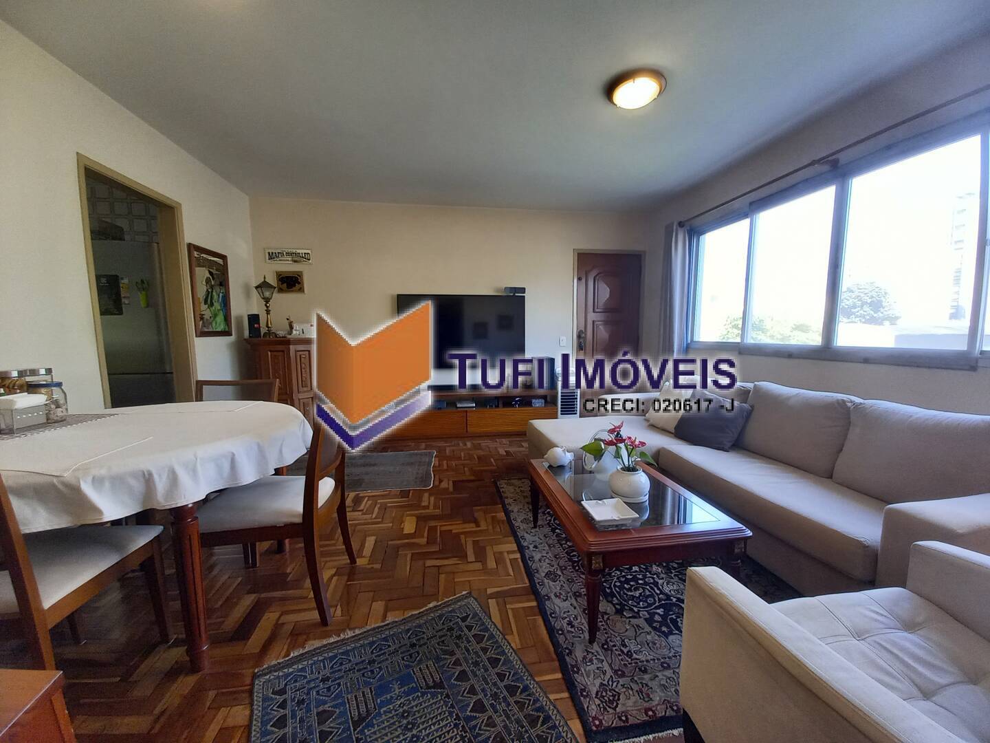 Apartamento à venda com 3 quartos, 94m² - Foto 2