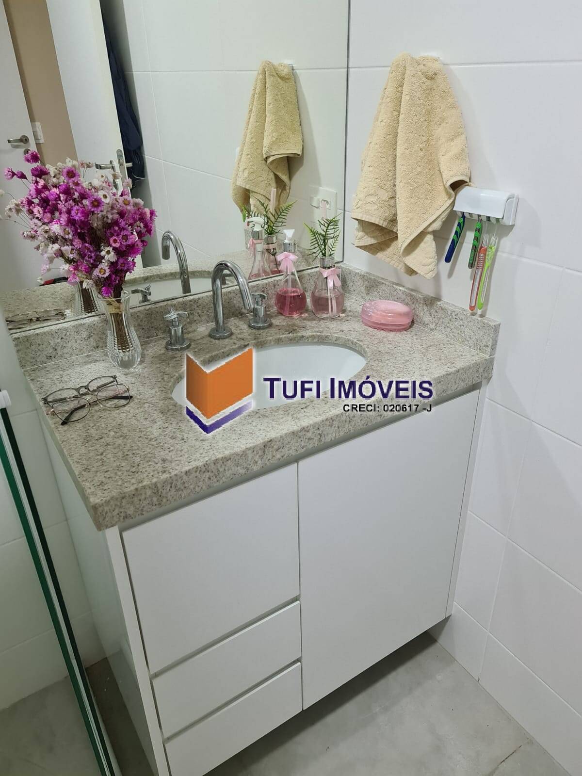 Apartamento à venda com 3 quartos, 84m² - Foto 14