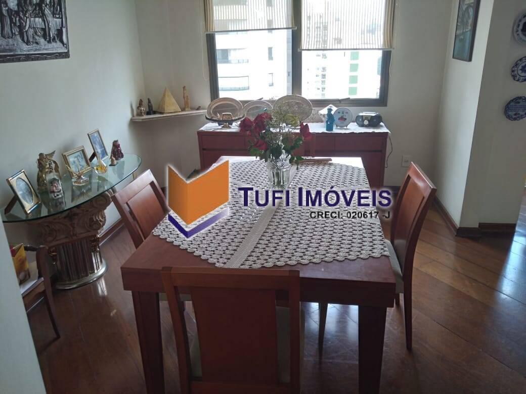 Apartamento à venda com 3 quartos, 159m² - Foto 6