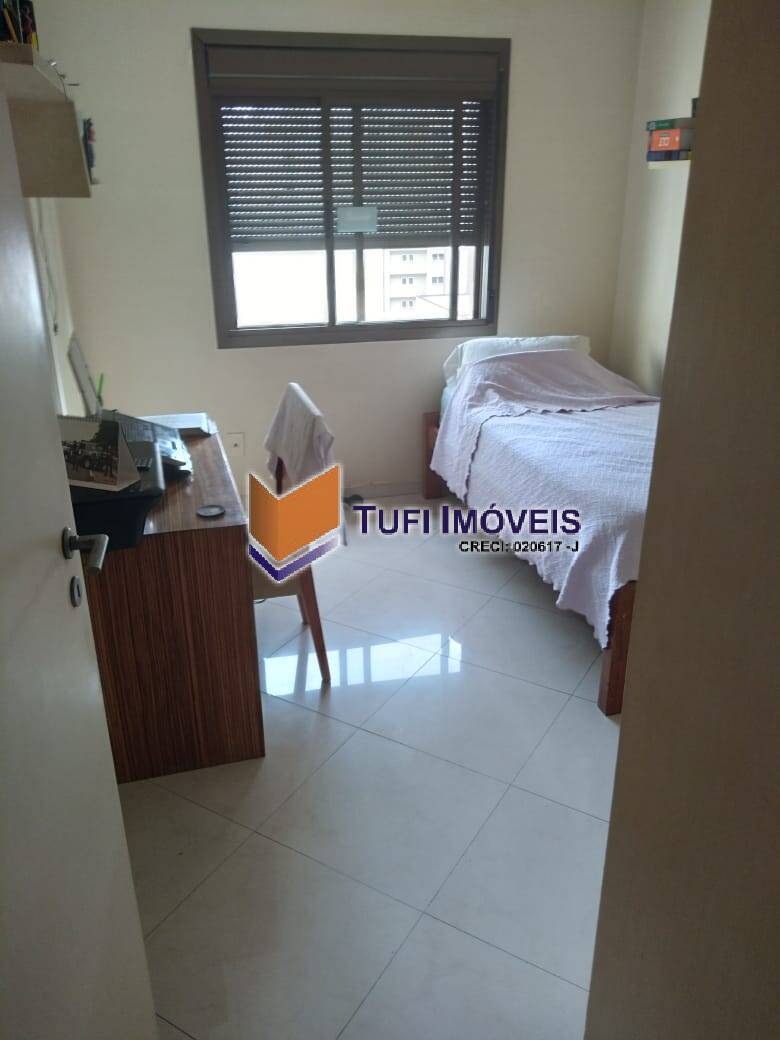 Apartamento à venda com 3 quartos, 159m² - Foto 16