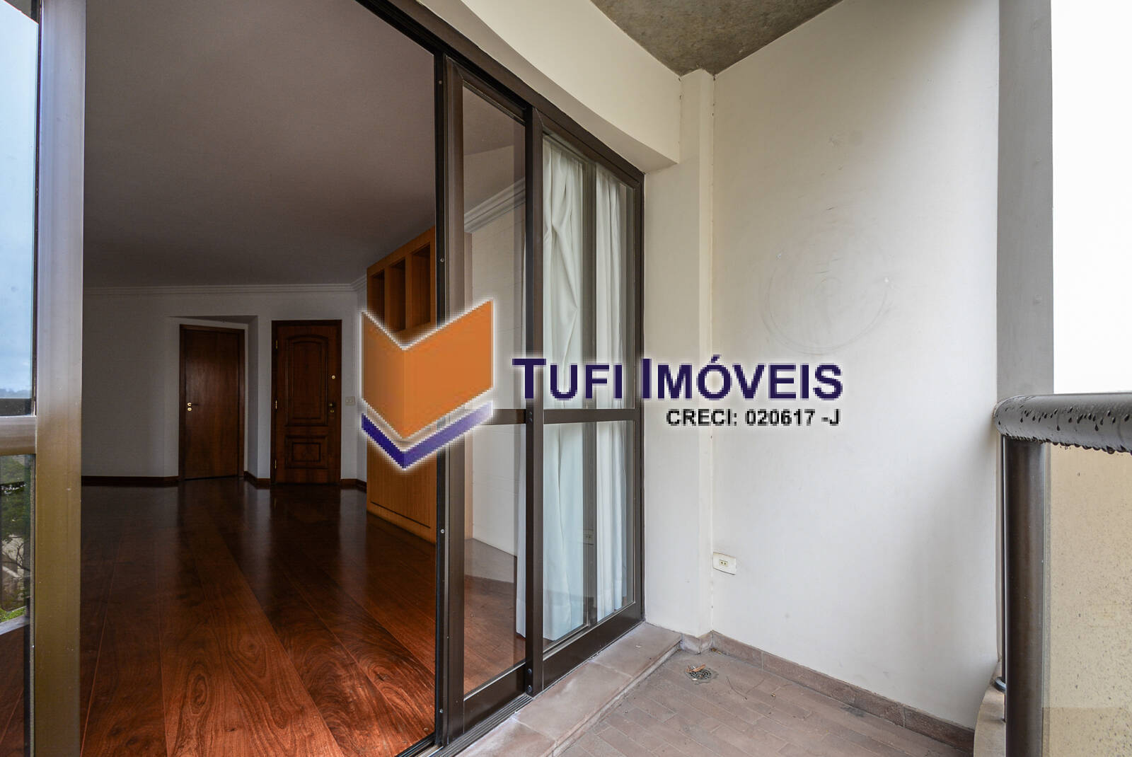 Apartamento à venda com 3 quartos, 178m² - Foto 9