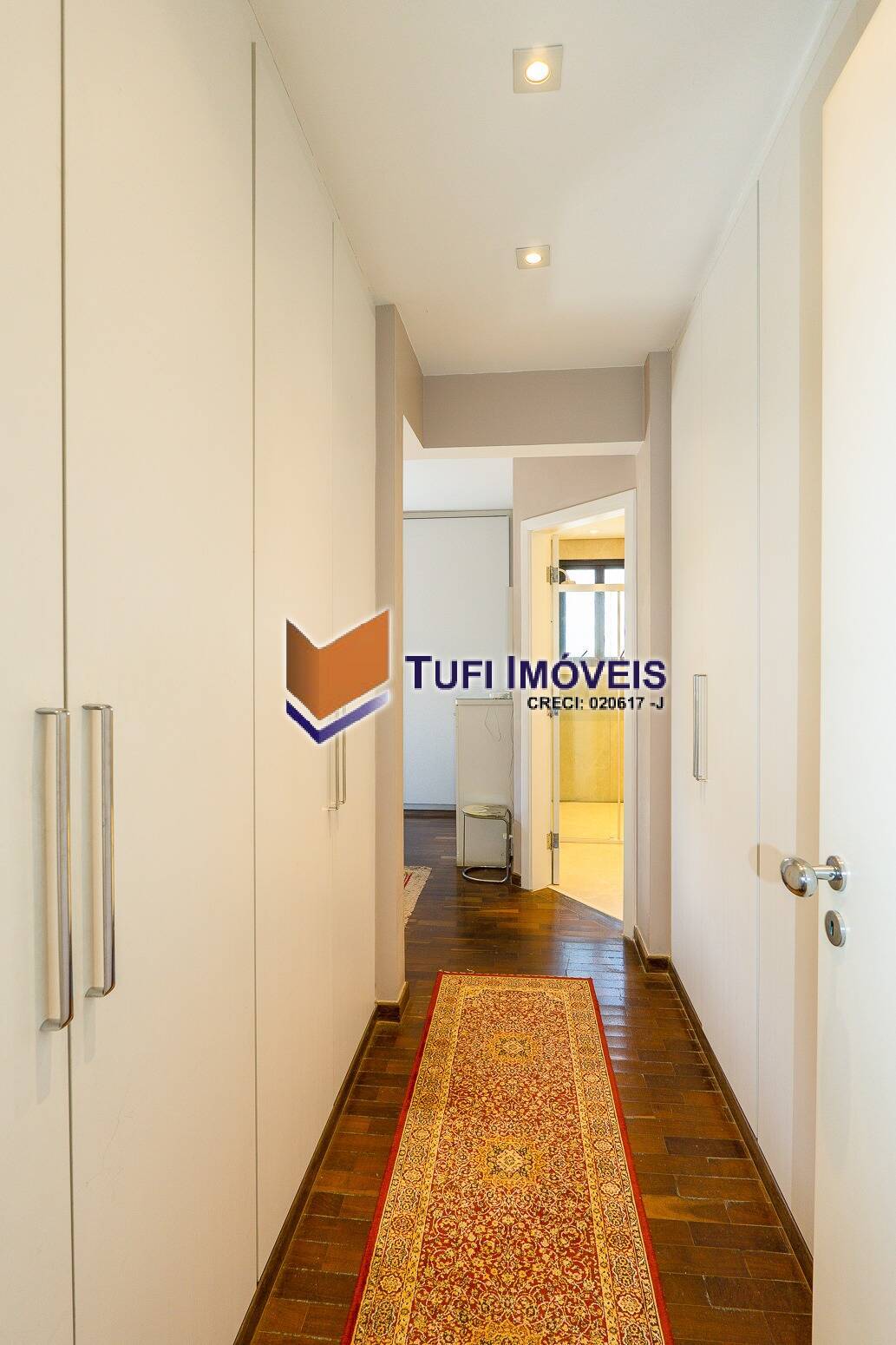 Apartamento à venda com 3 quartos, 200m² - Foto 40