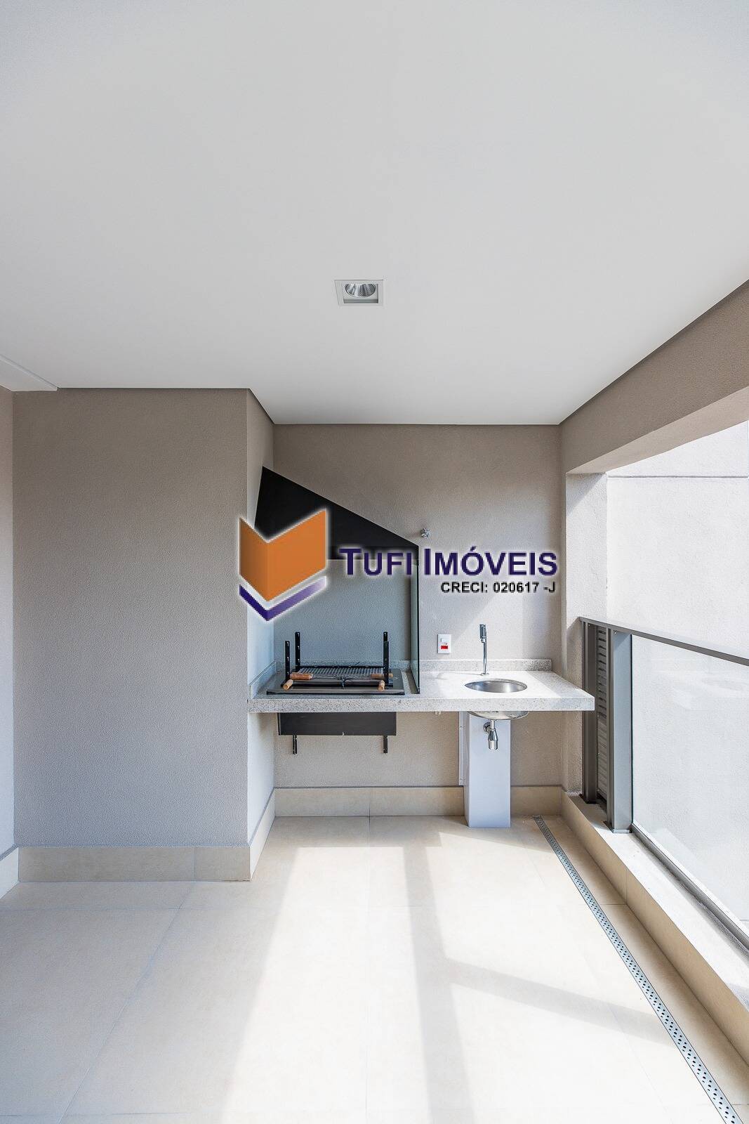 Apartamento à venda com 4 quartos, 232m² - Foto 3