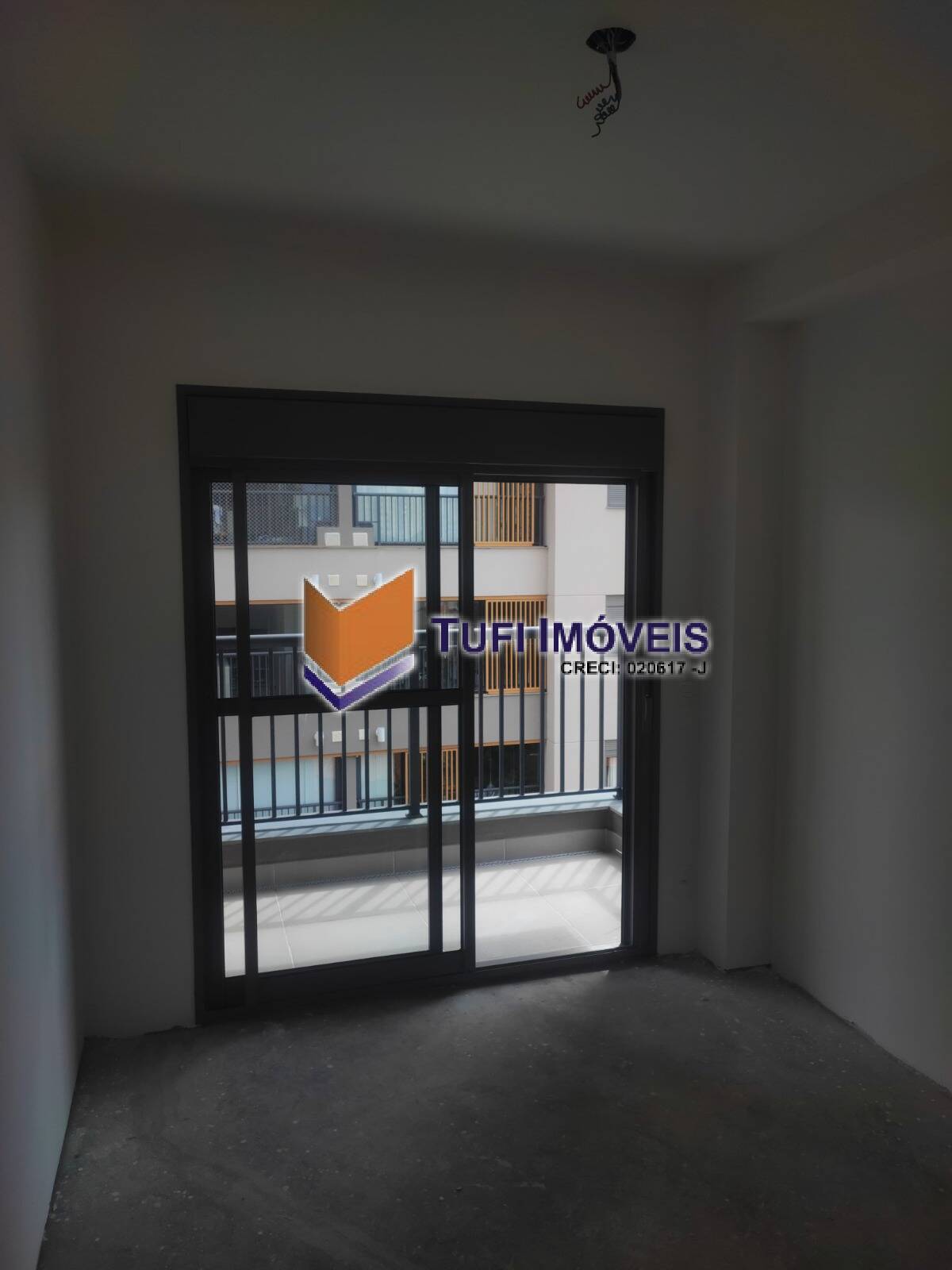 Apartamento à venda com 3 quartos, 94m² - Foto 10