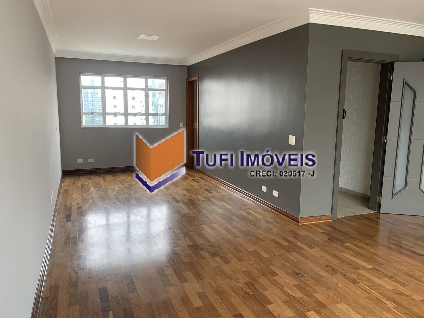 Apartamento à venda com 3 quartos, 186m² - Foto 3