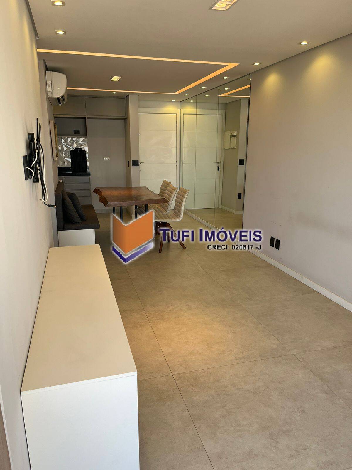 Apartamento à venda com 2 quartos, 68m² - Foto 3