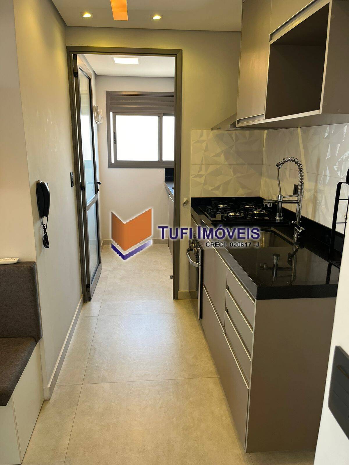 Apartamento à venda com 2 quartos, 68m² - Foto 6