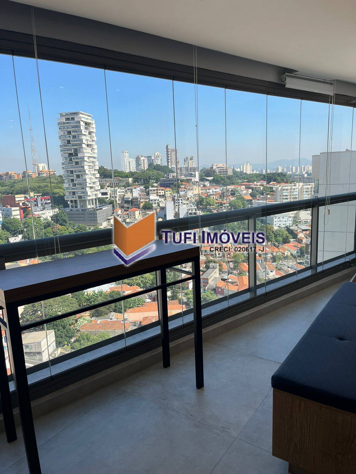 Apartamento à venda com 2 quartos, 68m² - Foto 4