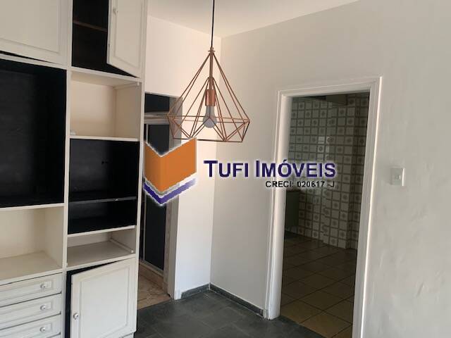 Casa para alugar com 3 quartos, 150m² - Foto 11