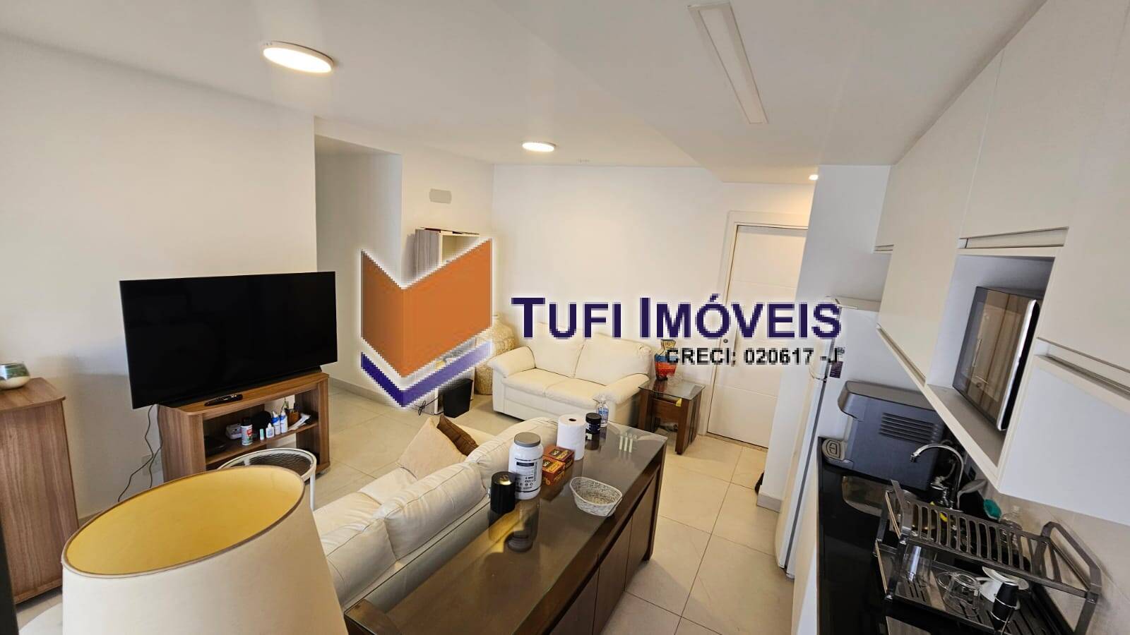 Apartamento à venda com 2 quartos, 69m² - Foto 2