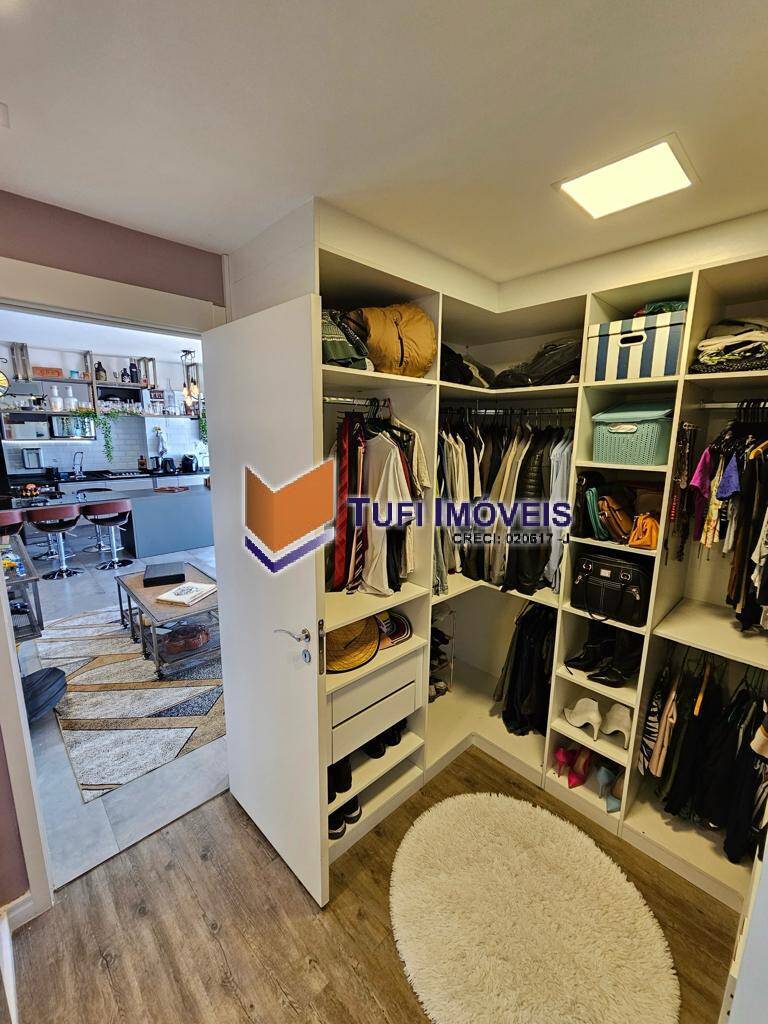 Apartamento à venda com 2 quartos, 66m² - Foto 17