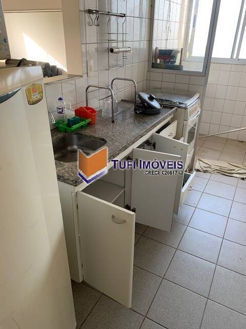 Apartamento para alugar com 2 quartos, 60m² - Foto 7