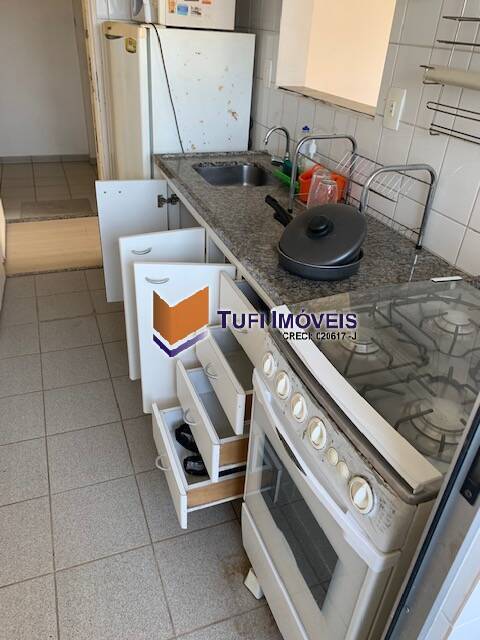 Apartamento para alugar com 2 quartos, 60m² - Foto 13